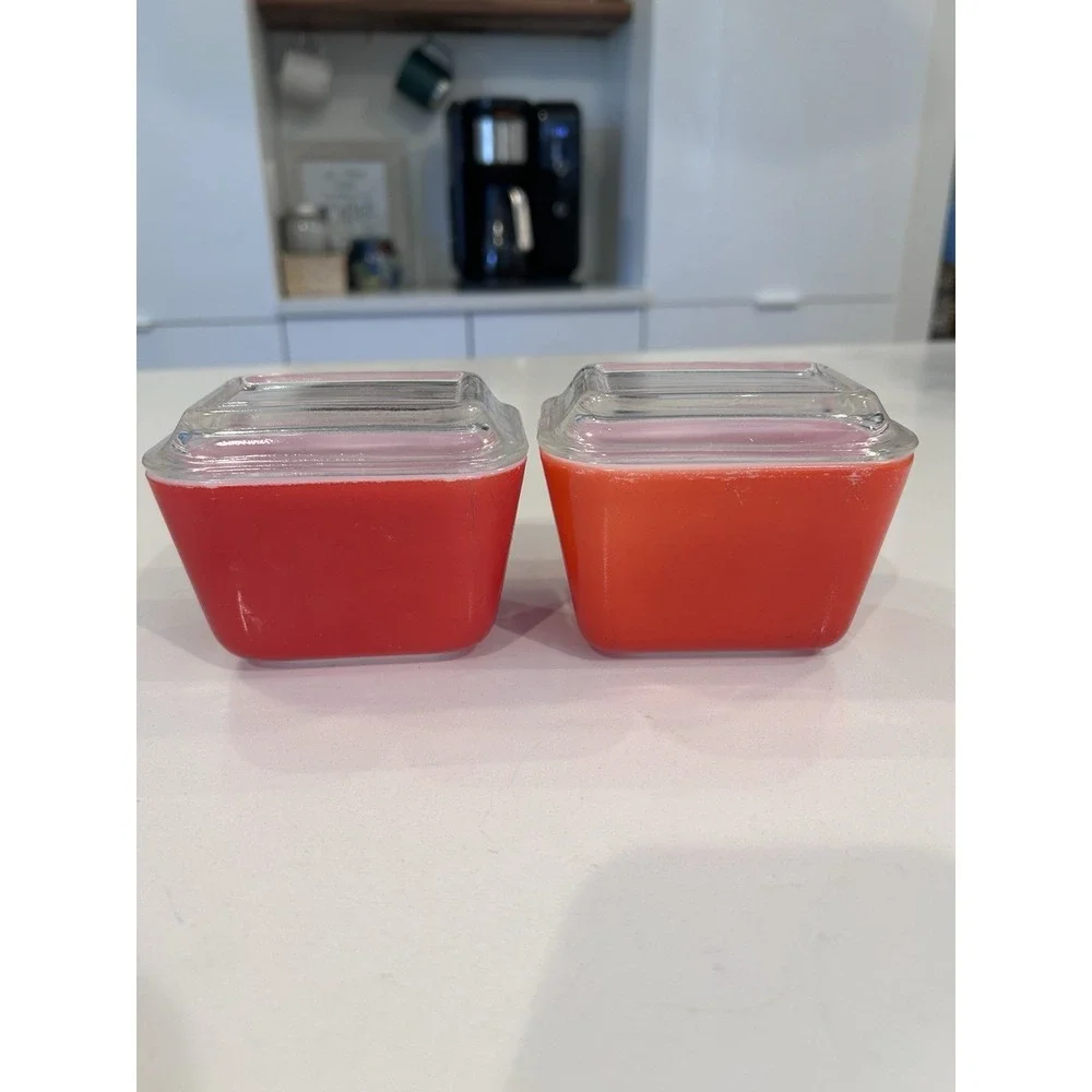 Pyrex 4pc Primary Red 501 Covered Refrigerator Storage Dishes 1947-60 Made USA